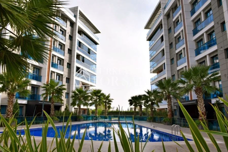 Luxury apartments for sale within a complex in Istanbul Avcılar, İstanbul