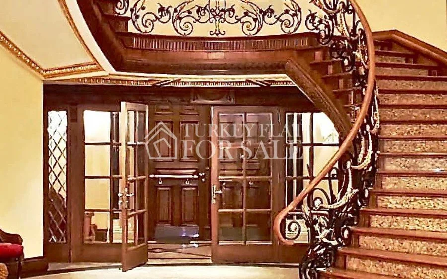 Bosphorus View Mansion For Sale in Istanbul, İstanbul – photo 15