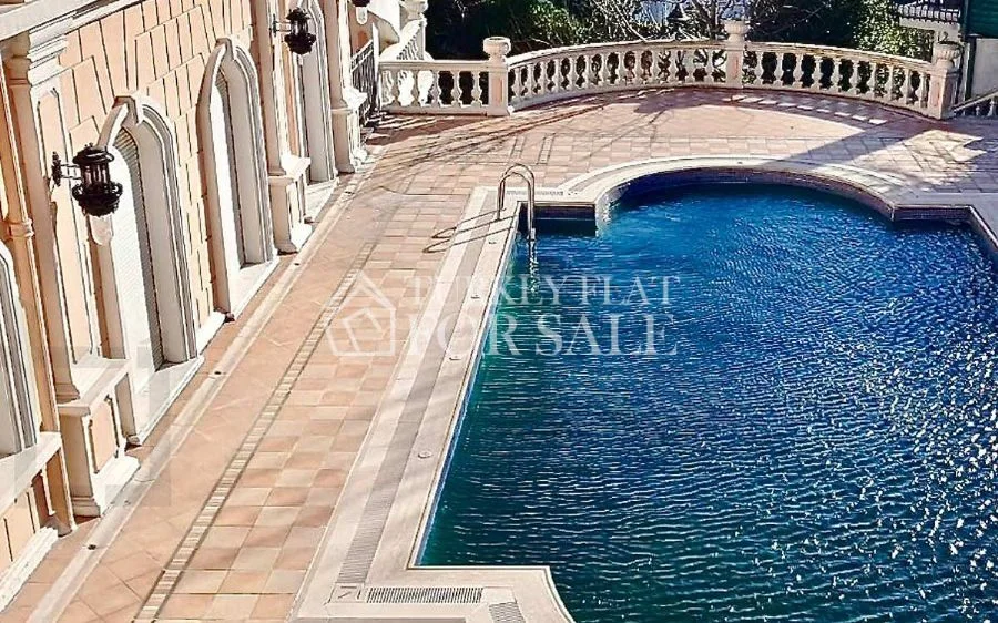 Bosphorus View Mansion For Sale in Istanbul, İstanbul – photo 13