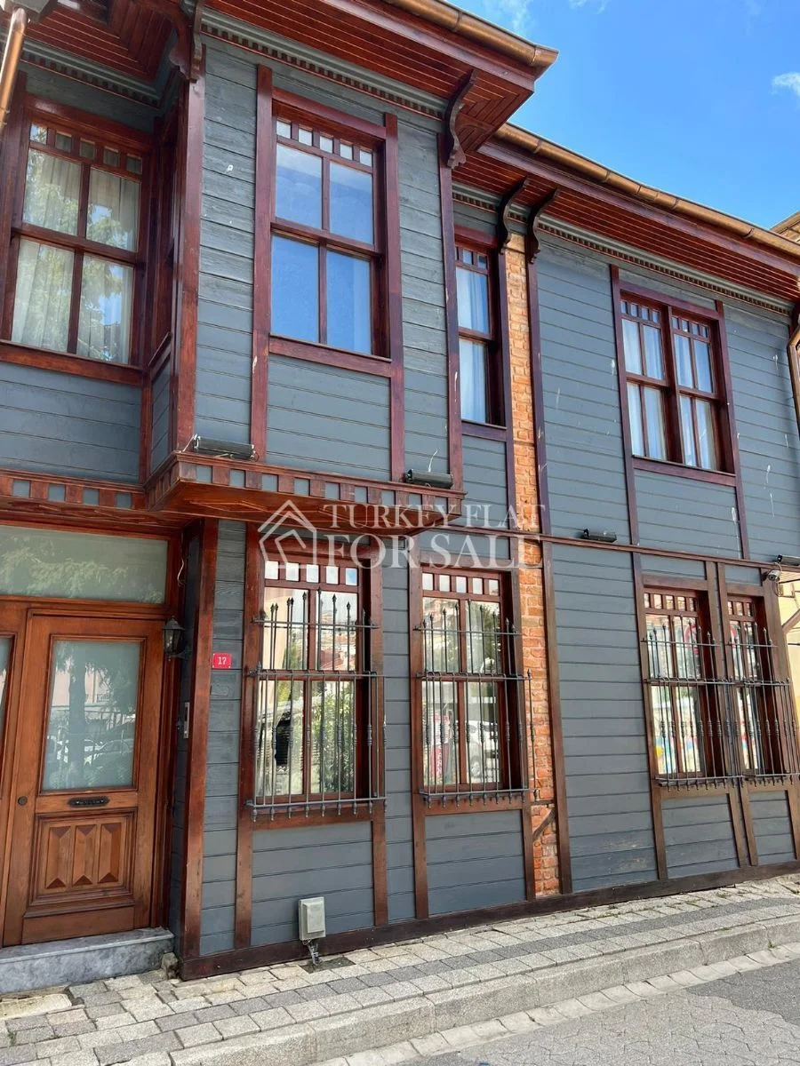 Sariyer Istanbul is in The Center Mansion For Sale, Sarıyer, İstanbul – photo 3