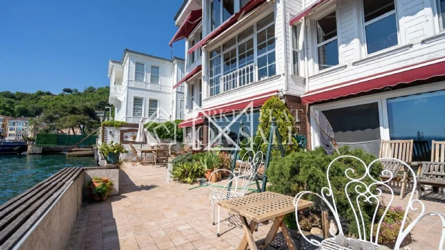 Privileged Mansion for Sale with Private Pool by the Bosphorus!, Beykoz, İstanbul – photo 3