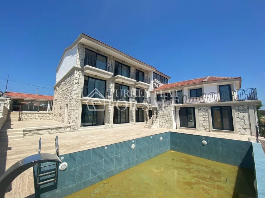 Hotel For Sale in Alacati, Turkey, İzmir – photo 11