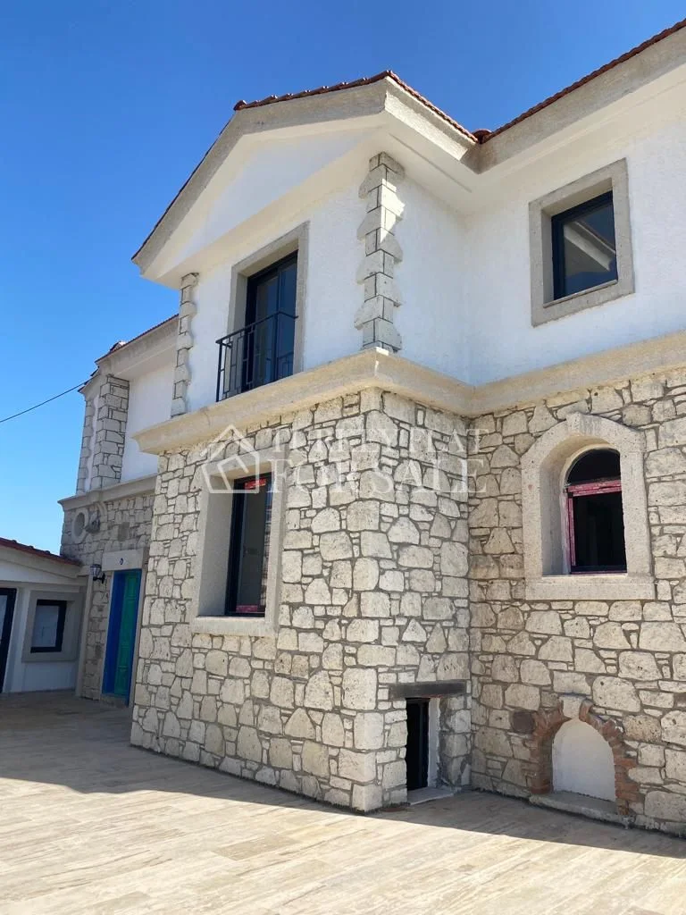 Hotel For Sale in Alacati, Turkey, İzmir – photo 1