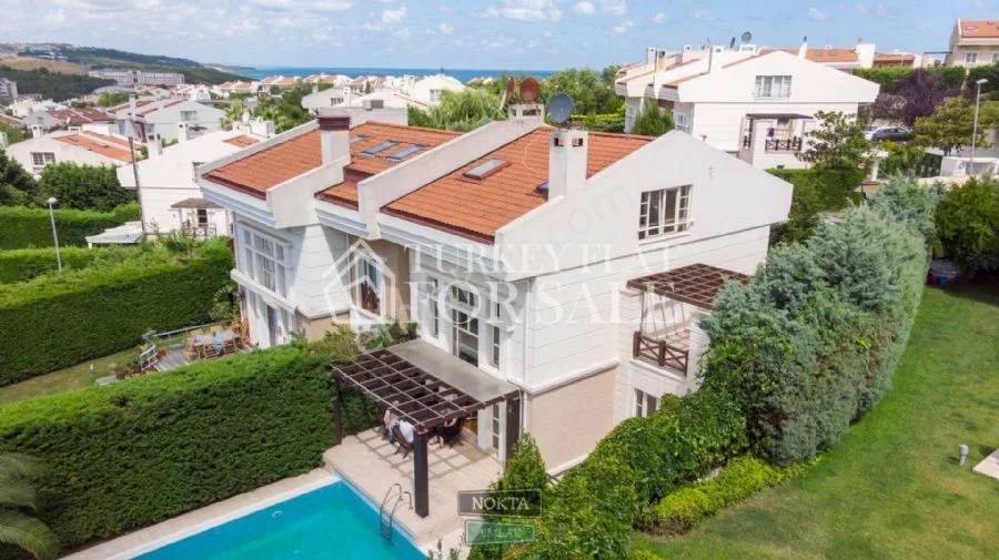 Villa for sale with lake and forest view in a luxury complex in Sariyer, Zekeriyakoy, Sarıyer, İstanbul – photo 2