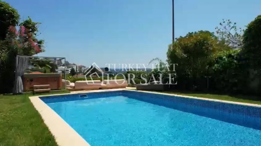 Villa for Sale with Bosphorus View in Bebek, Beşiktaş, İstanbul – photo 5