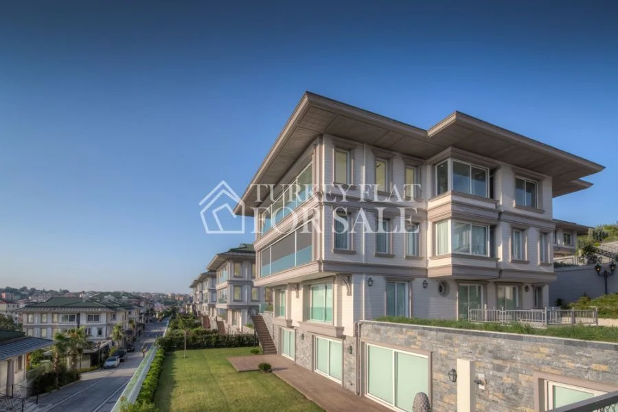 4+1 Apartment For Sale In A Luxury Site With Panoramic Bosphorus View in Uskudar Istanbul!, Üsküdar, İstanbul – photo 1