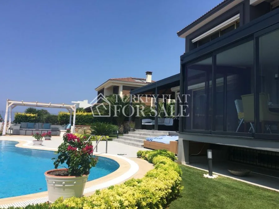 Cesme Alacati I Villa For Sale With Panoramic Sea View In Cesme Alacati, İzmir