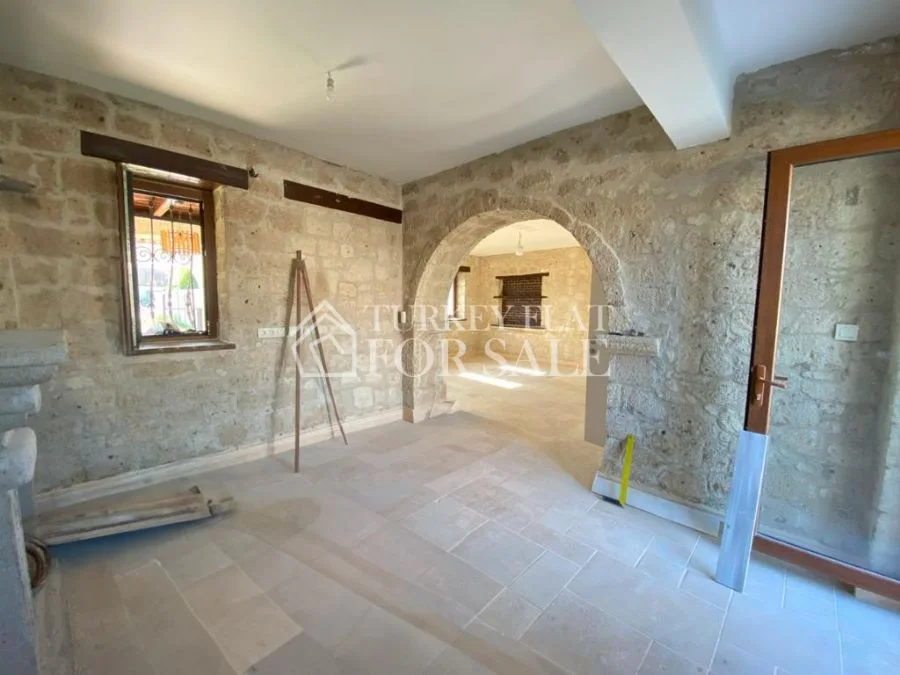 Villa For Sale With Greek Architecture In Cesme Alacati!, İzmir – photo 12