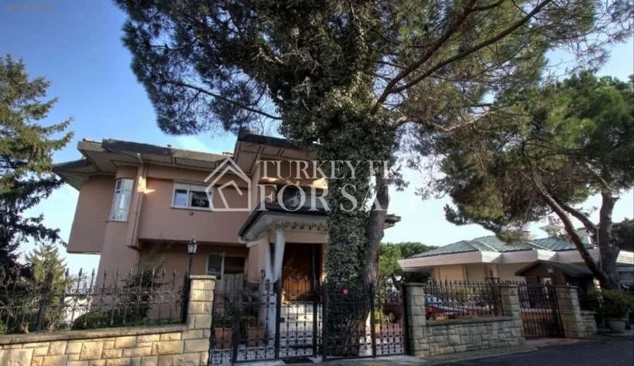 Villa For Sale With Bosphorus And Bebek View In Etiler!, Beşiktaş, İstanbul – photo 14
