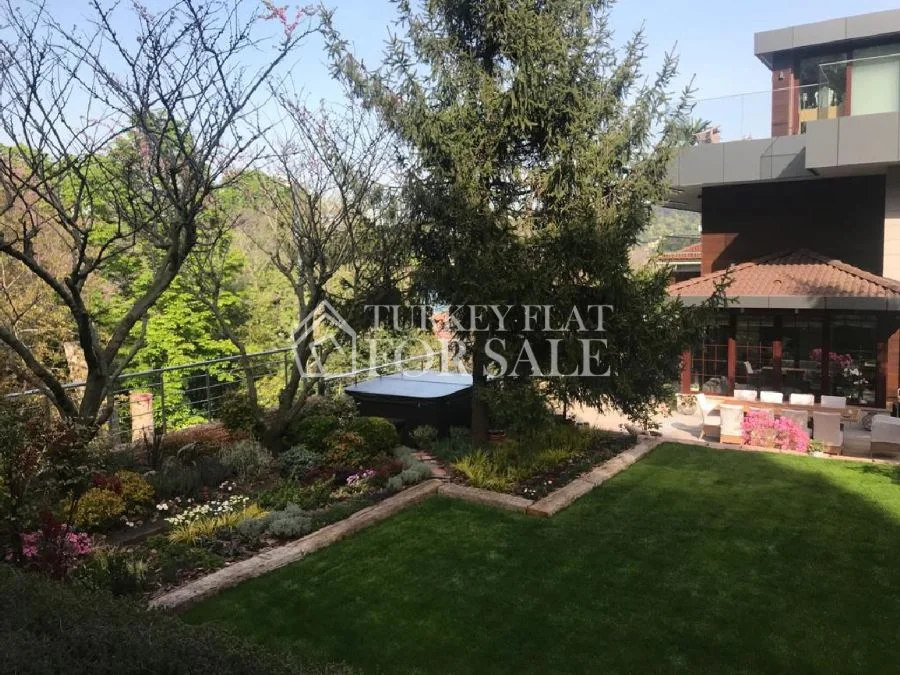Villa For Sale With Bosphorus View And Private Pool Between Bebek, Etiler, Besiktas!, Beşiktaş, İstanbul – photo 23