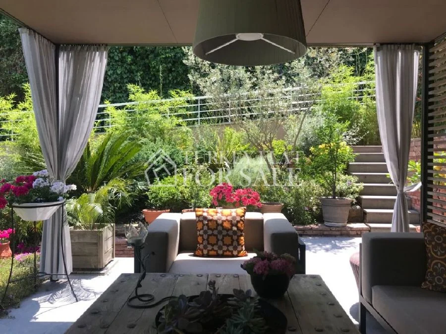 Villa For Sale With Bosphorus View And Private Pool Between Bebek, Etiler, Besiktas!, Beşiktaş, İstanbul – photo 12