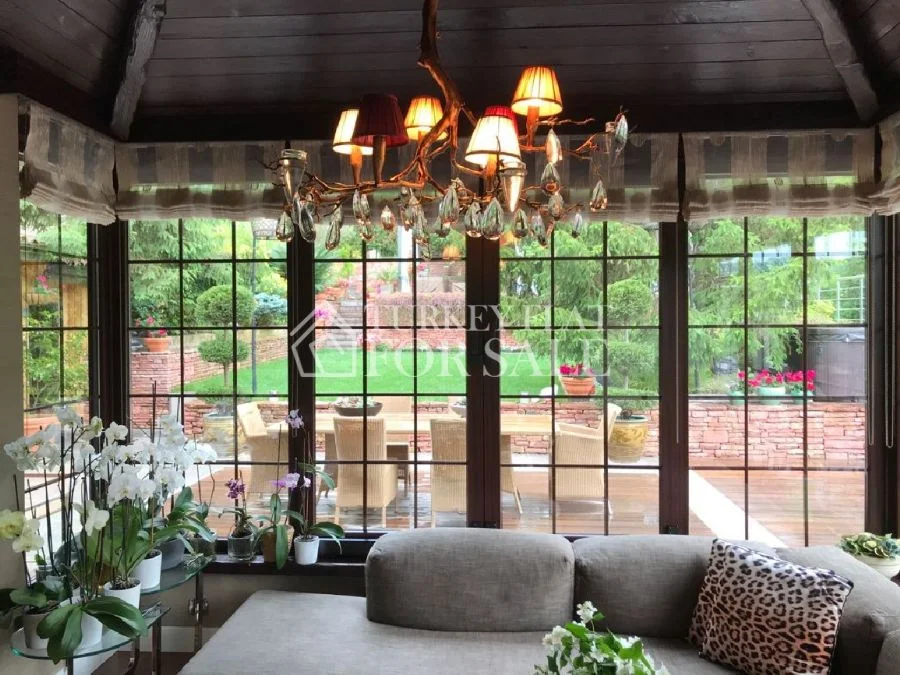 Villa For Sale With Bosphorus View And Private Pool Between Bebek, Etiler, Besiktas!, Beşiktaş, İstanbul – photo 21
