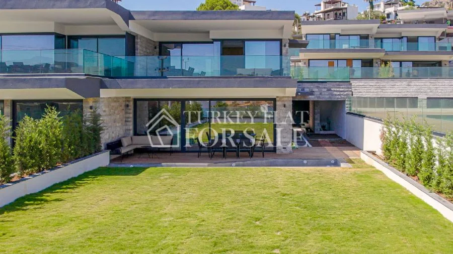 Villas for Sale with Private Beach in Bodrum Gündoğan – photo 3