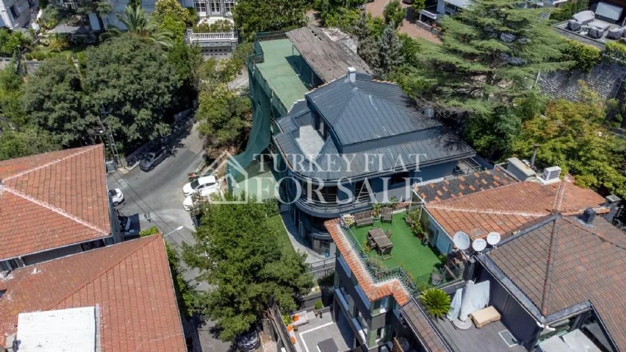 Villa with Bosphorus and sea view in Bebek, Istanbul, Beşiktaş, İstanbul – photo 2