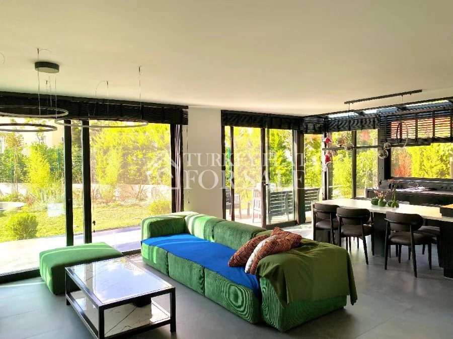 Modern villa in Sarıyer Zekeriyakoy, Istanbul, İstanbul – photo 21