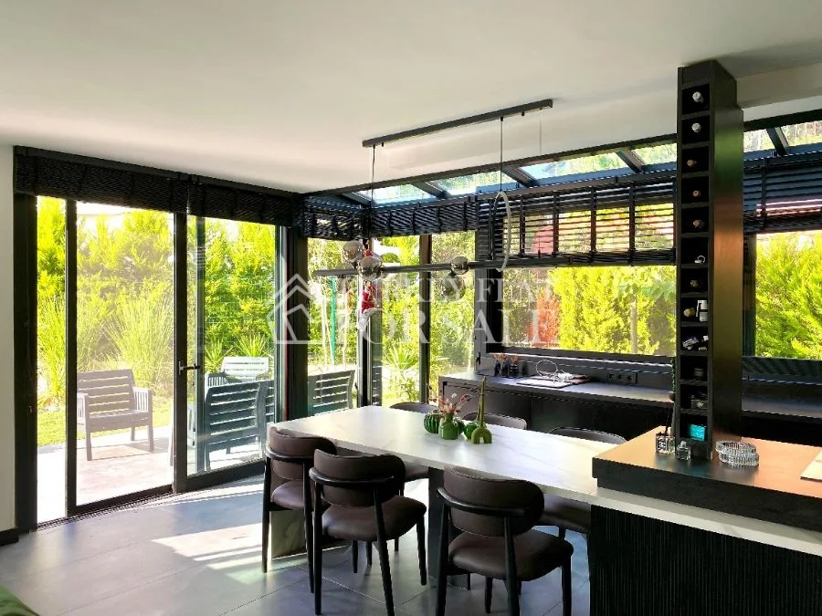Modern villa in Sarıyer Zekeriyakoy, Istanbul, İstanbul – photo 13