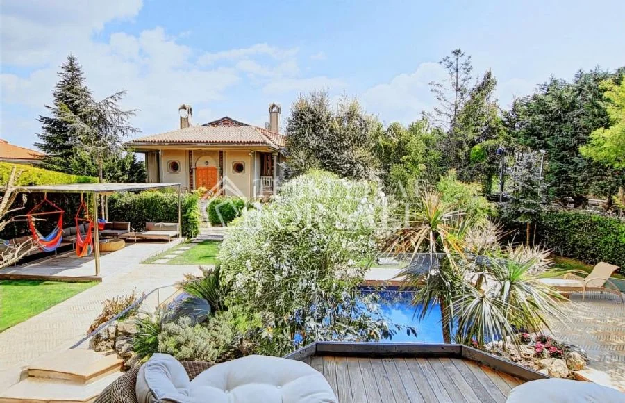 Bosphorus View Villa for Sale in Tarabya, Sarıyer, İstanbul – photo 5