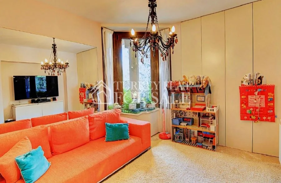 Bosphorus View Villa for Sale in Tarabya, Sarıyer, İstanbul – photo 18