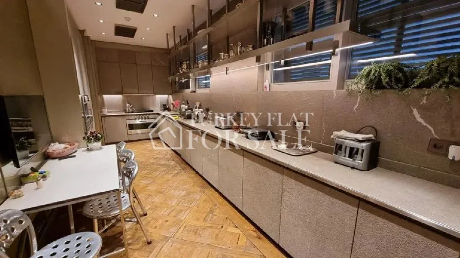 Luxury Villa with Bosphorus View for Sale in Istanbul, İstanbul – photo 17