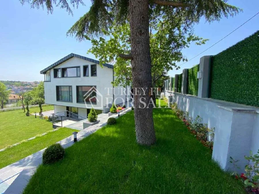 Villa in Tarabya with Bosphorus and Nature Views, Istanbul, Sarıyer, İstanbul – photo 11