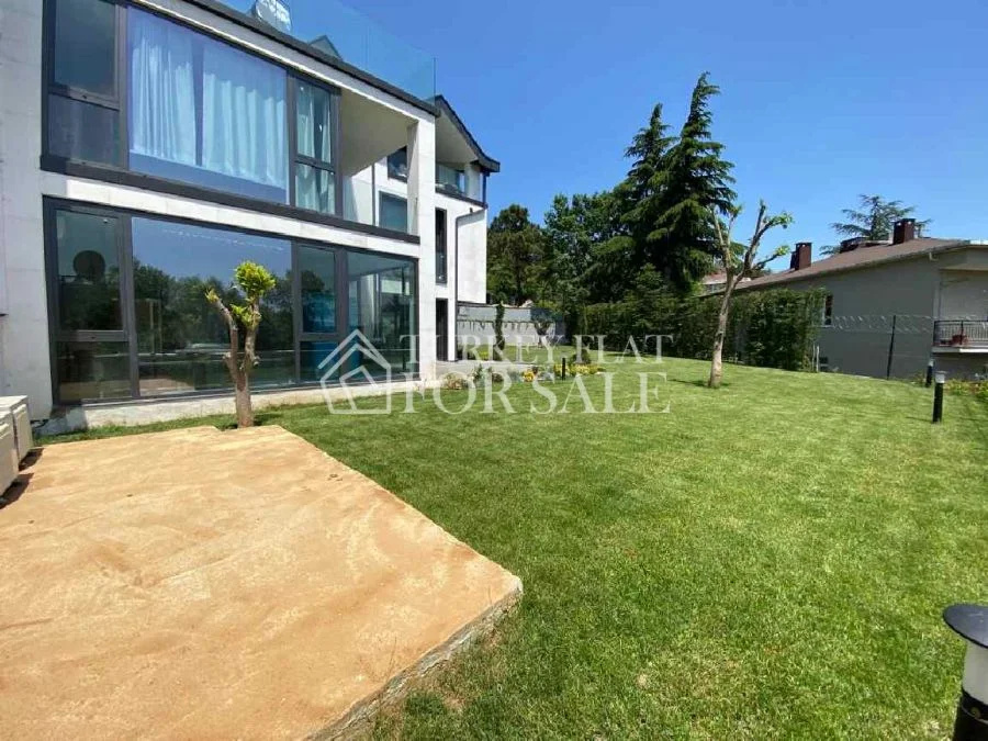 Villa in Tarabya with Bosphorus and Nature Views, Istanbul, Sarıyer, İstanbul – photo 8