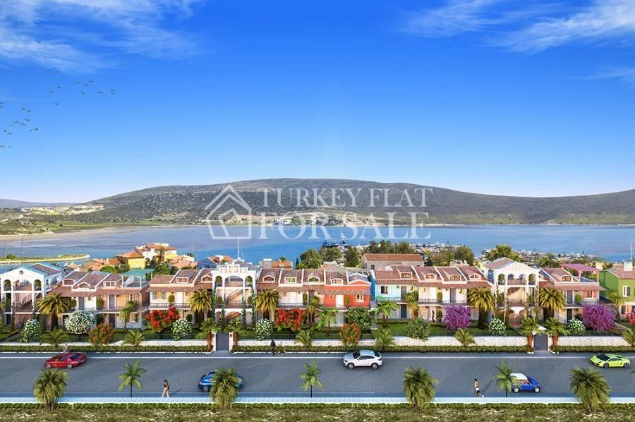 Sea view luxury apartments and villas for sale in Çeşme Alaçatı, İzmir – photo 2