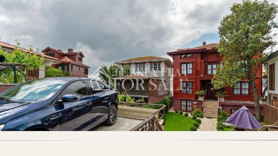 Historic Waterfront Mansion for Sale with Bosphorus View, Üsküdar, İstanbul – photo 2