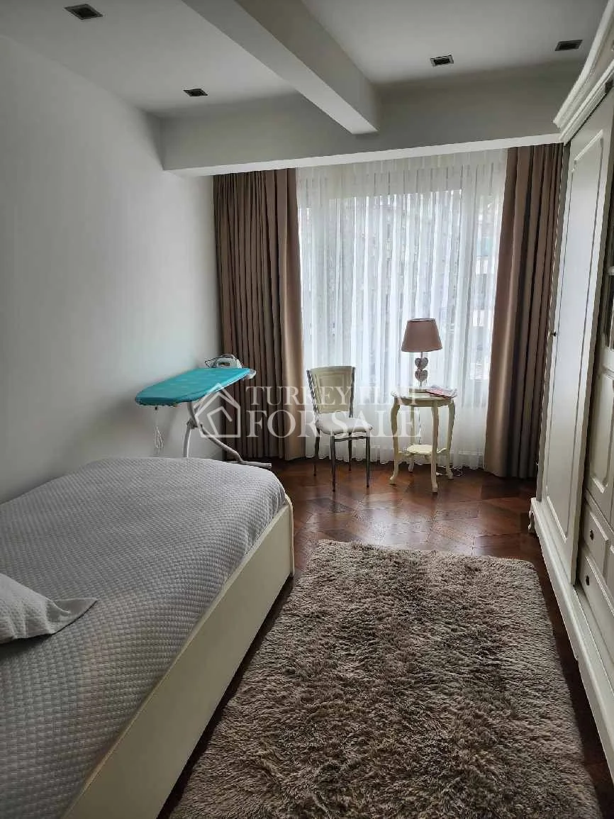 Bosphorus Mansion Apartment for Sale in Bebek 3.5+1 Renovated, Beşiktaş, İstanbul – photo 6