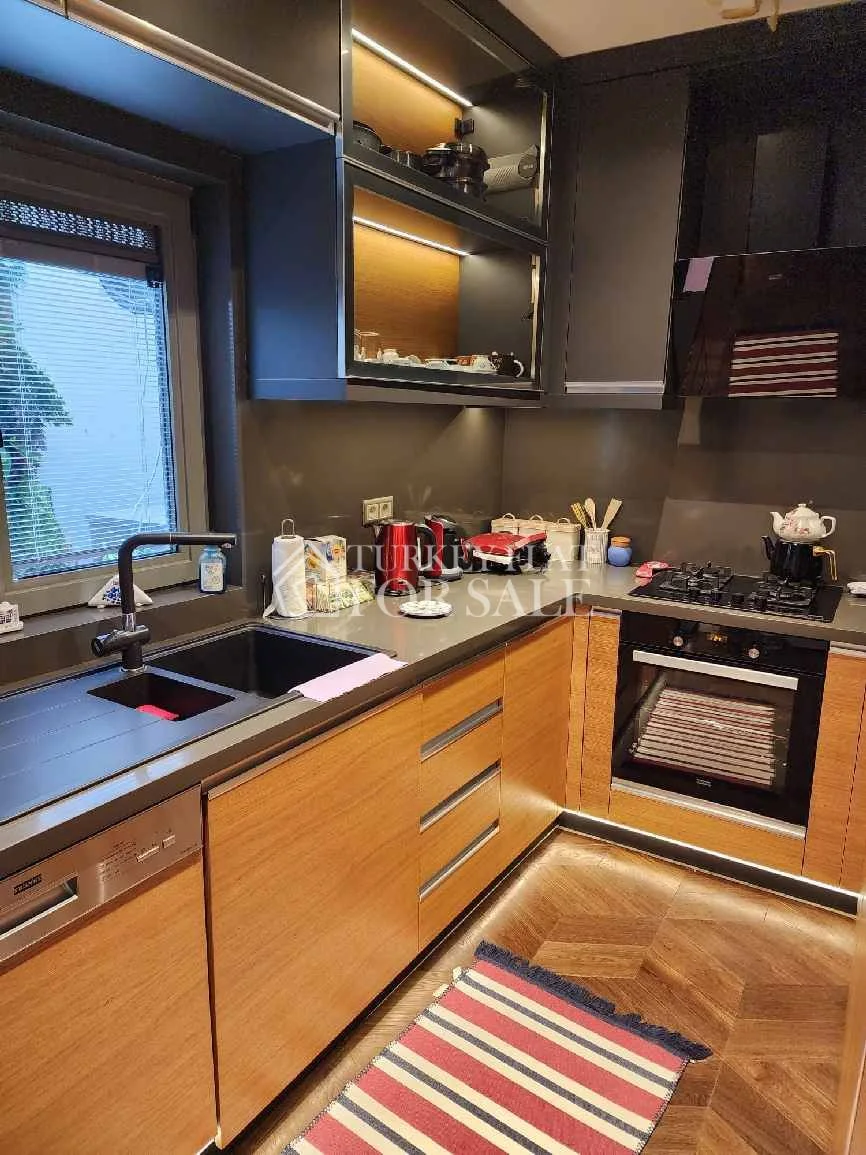 Bosphorus Mansion Apartment for Sale in Bebek 3.5+1 Renovated, Beşiktaş, İstanbul – photo 8