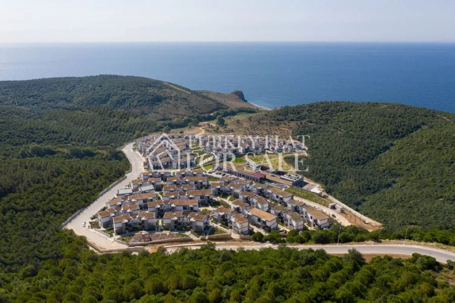 Sea view, summer, luxury villas for sale in Yalova