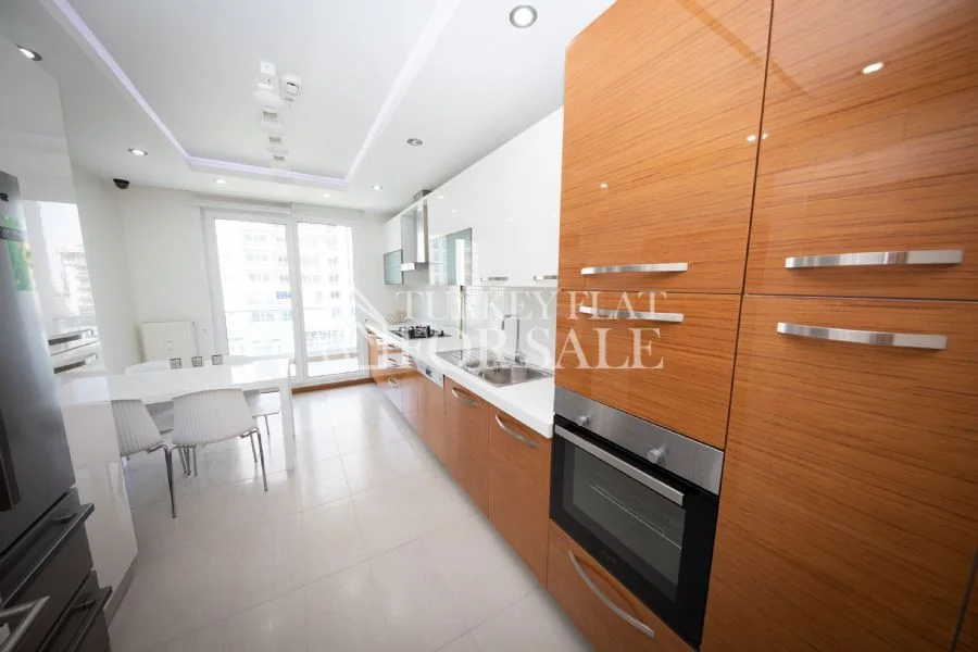 Luxurious, citizenship-friendly apartments for sale in the center of Istanbul Beylikdüzü, İstanbul – photo 19