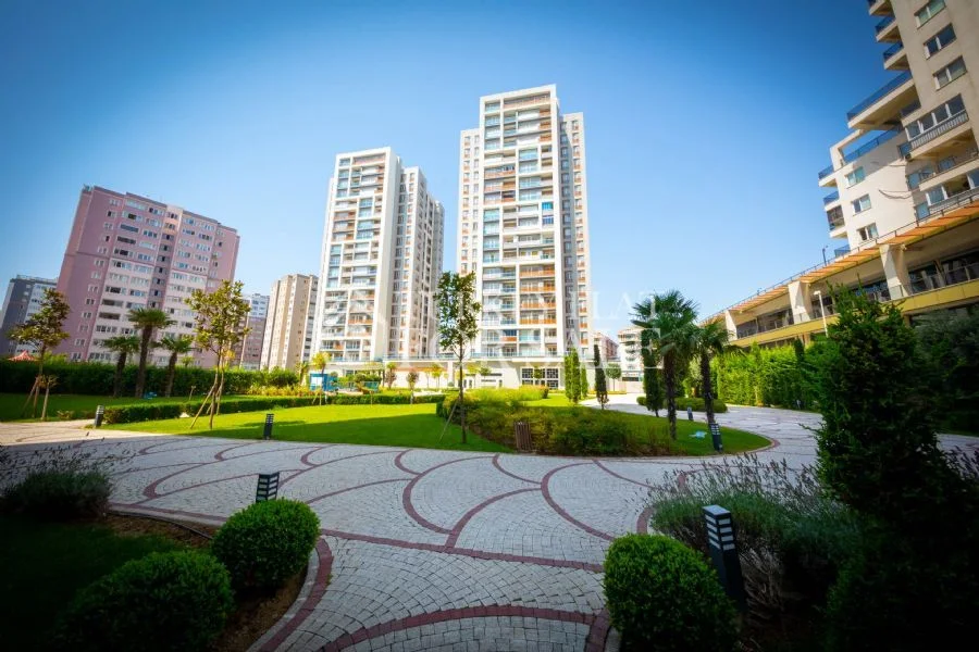 Luxurious, citizenship-friendly apartments for sale in the center of Istanbul Beylikdüzü, İstanbul – photo 13